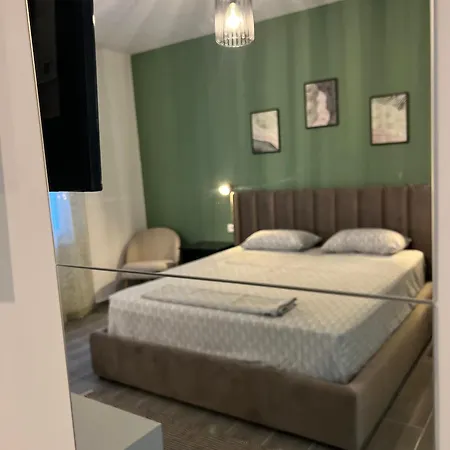 Luxe Orikum Apartment Vlore